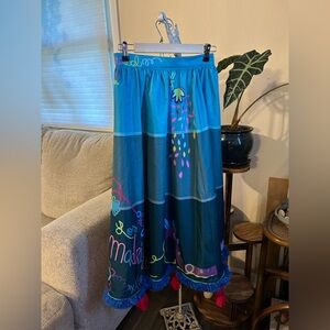 Mirabel Encanto women’s skirt size small costume